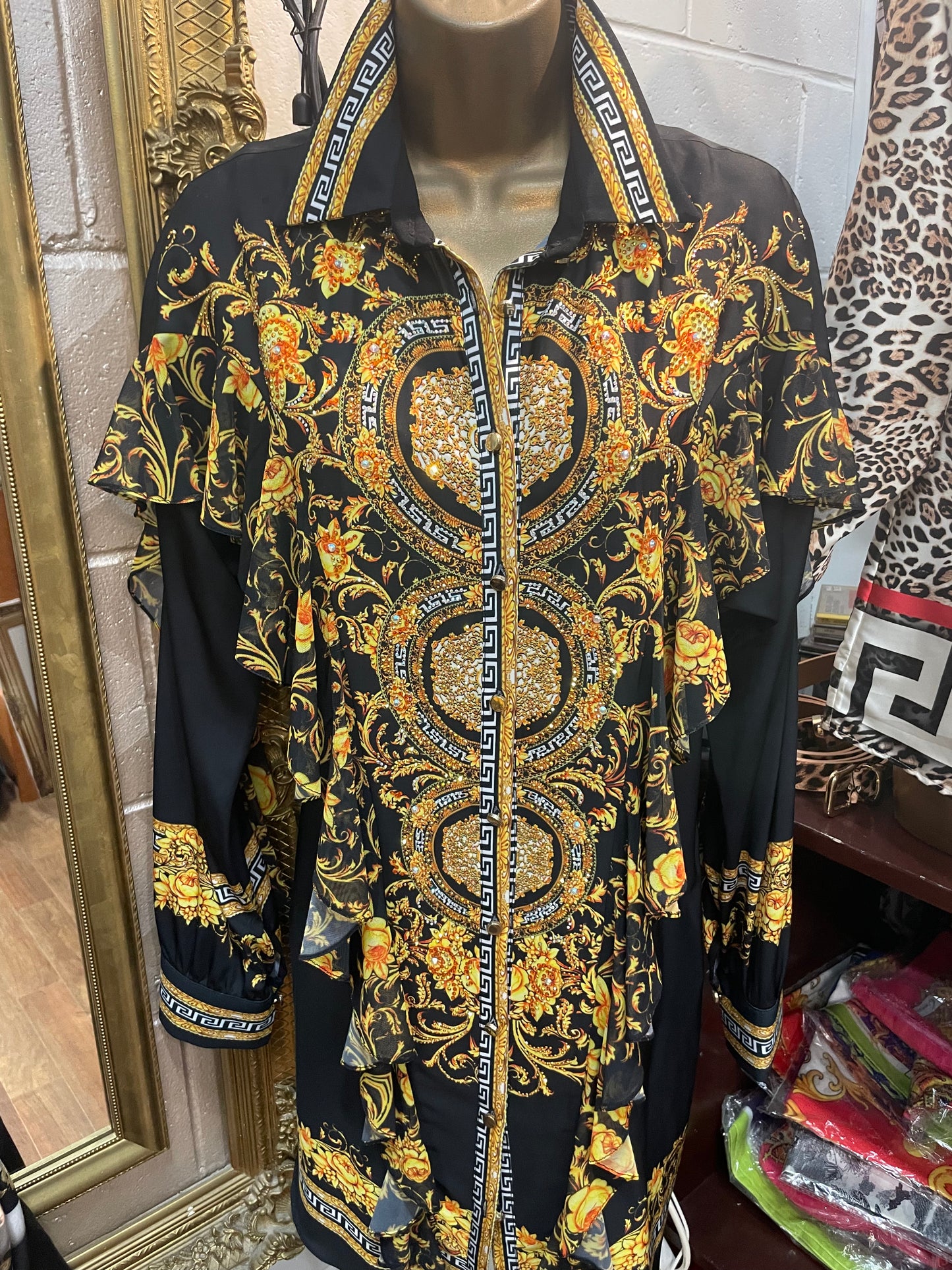 Luxury Black and gold blouse